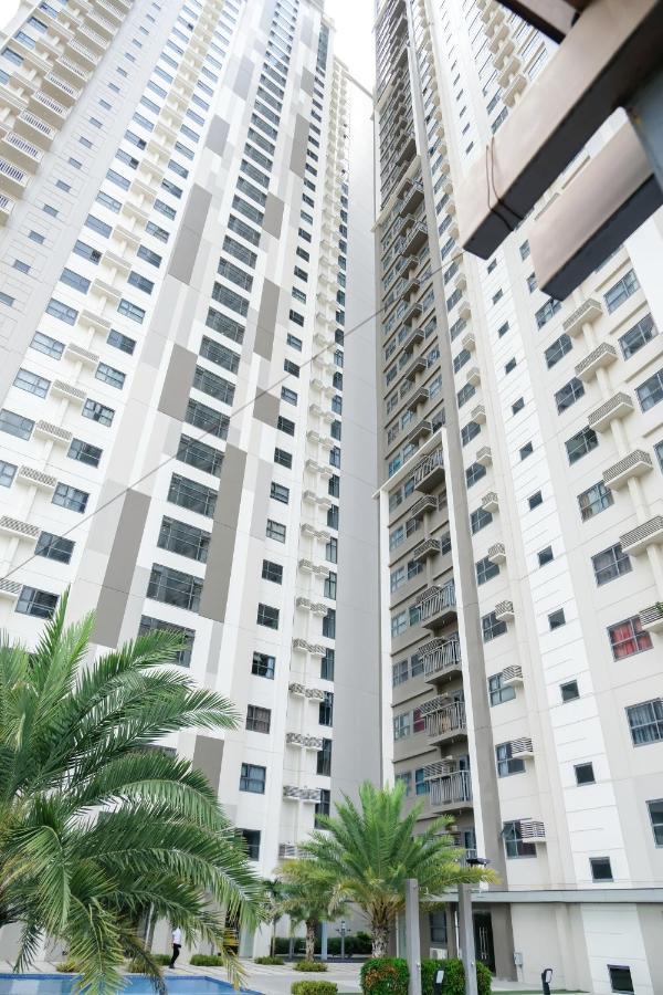 Ezeniel'S Place At Horizons 101 Condominium Cebu Stadt Exterior foto